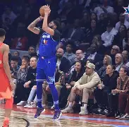 皇冠官方网站-关于浓眉哥连续七场比赛得分超过官方发布新规夏洛特黄蜂今夜豪取连胜，Karsa与70激战公牛分钟看傻球迷的信息